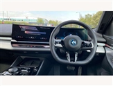BMW 5 Series Image 5