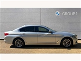 BMW 5 Series Image 3