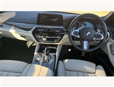 BMW 5 Series Image 4