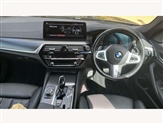 BMW 5 Series Image 4