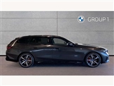 BMW 5 Series Image 3