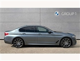BMW 5 Series Image 3