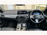 BMW 5 Series Image 4
