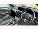 BMW 5 Series Image 6