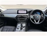 BMW 5 Series Image 4