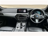 BMW 5 Series Image 4