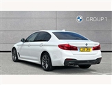BMW 5 Series Image 2