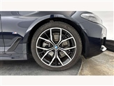 BMW 5 Series Image 4