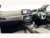 BMW 5 Series Image 5