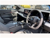 BMW 5 Series Image 6