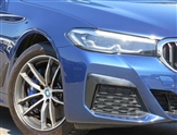 BMW 5 Series Image 6