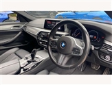 BMW 5 Series Image 6
