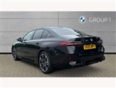BMW 5 Series Image 2
