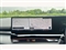 BMW 5 Series Image 8