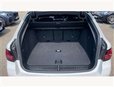 BMW 5 Series Image 6