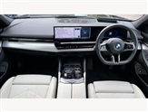 BMW 5 Series Image 4