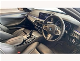 BMW 5 Series Image 6