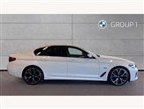 BMW 5 Series Image 3