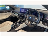 BMW 5 Series Image 6