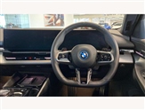 BMW 5 Series Image 5