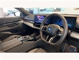 BMW 5 Series Image 6