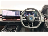 BMW 5 Series Image 5