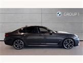 BMW 5 Series Image 3
