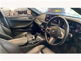 BMW 5 Series Image 6