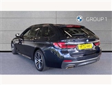 BMW 5 Series Image 2