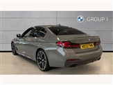 BMW 5 Series Image 2