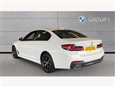 BMW 5 Series Image 2