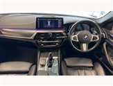 BMW 5 Series Image 4