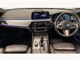 BMW 5 Series Image 4