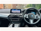 BMW 5 Series Image 4