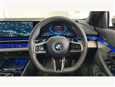 BMW 5 Series Image 5