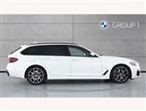 BMW 5 Series Image 3