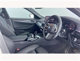 BMW 5 Series Image 6