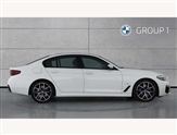 BMW 5 Series Image 3