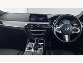 BMW 5 Series Image 4