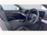 BMW 5 Series Image 6