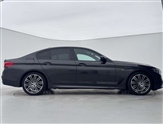 BMW 5 Series Image 3