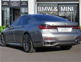 BMW 7 Series Image 2