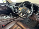 BMW 7 Series Image 6