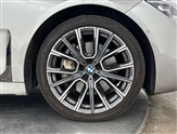BMW 7 Series Image 4