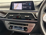 BMW 7 Series Image 6
