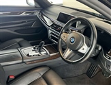 BMW 7 Series Image 6