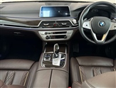 BMW 7 Series Image 4