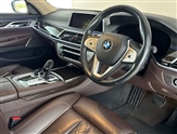 BMW 7 Series Image 6