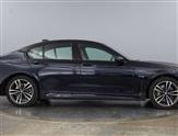 BMW 7 Series Image 3
