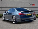 BMW 7 Series Image 2
